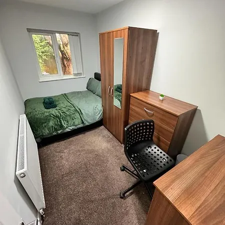 Seven Stars Of Heeley Selly Oak Guest house Birmingham